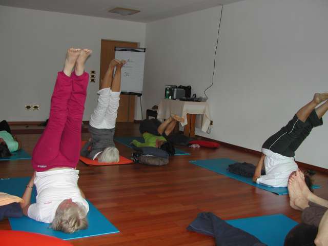 Sarvangasana, die K&ouml;nigin der asanas